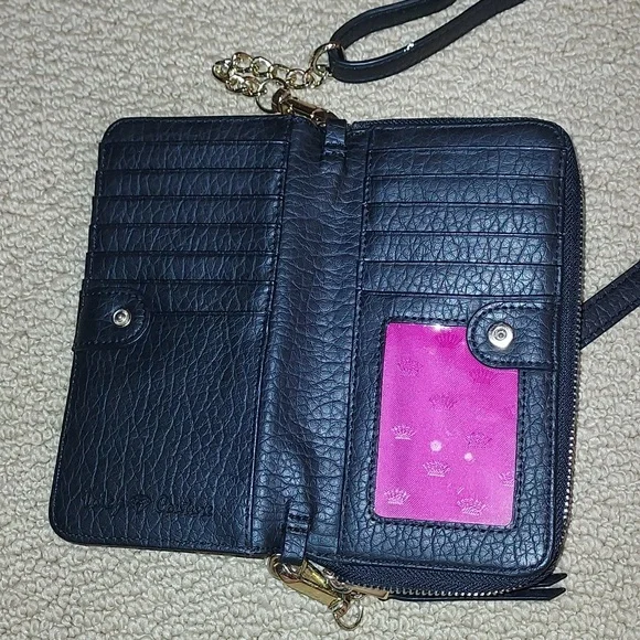 Juicy Couture Crossbody Bag - Picture 4 of 6